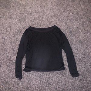 Black long sleeve crop lululemon top / size 4 / see thru ribbed detail